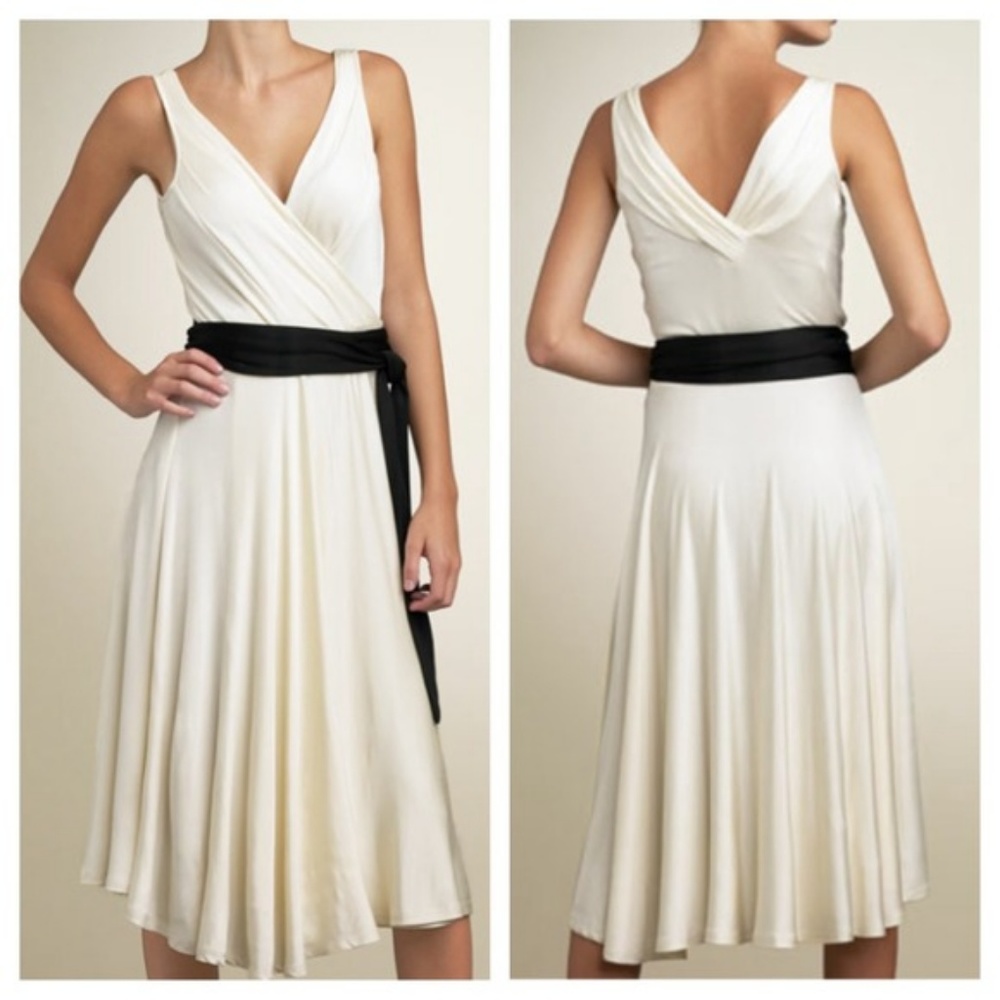 Diane vonfurstenberg ivory wrap dress